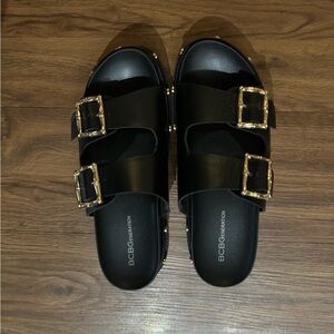 BCBGeneration Bamba Platform Sandal